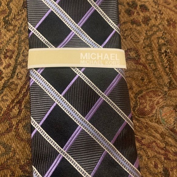 Michael Kors Tie - Picture 6 of 11
